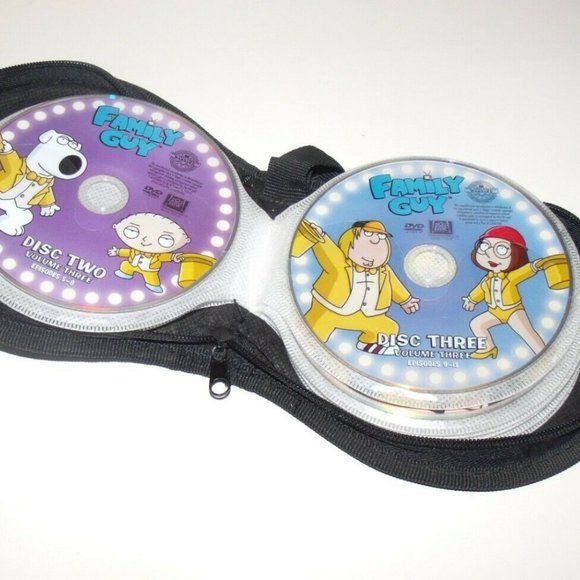 Family Guy DVD Set & Leather Case - Picture 4 of 7